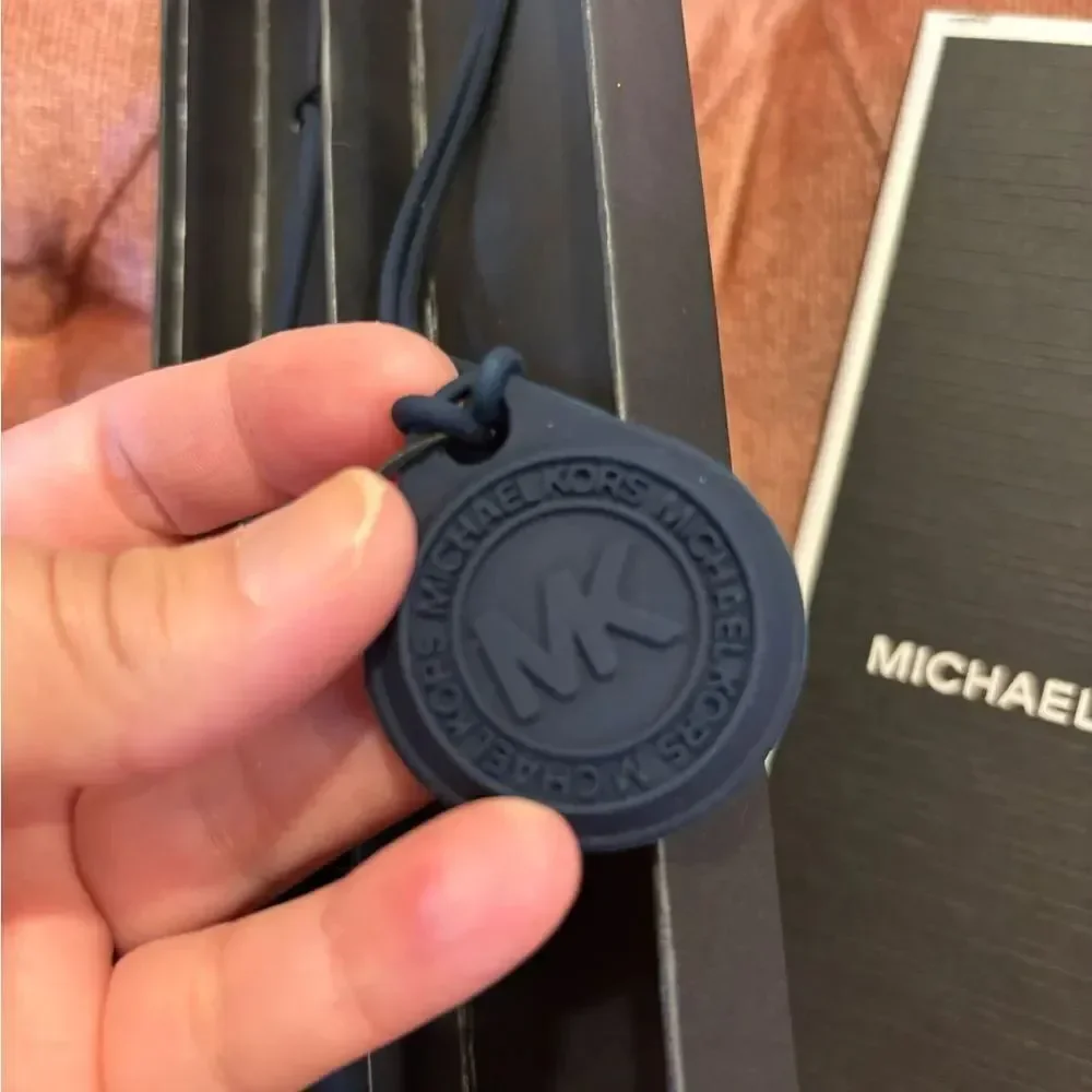 Michael Kors Navy AirTag Holder Set of 2 | MK Silicone Luggage Tags NIB